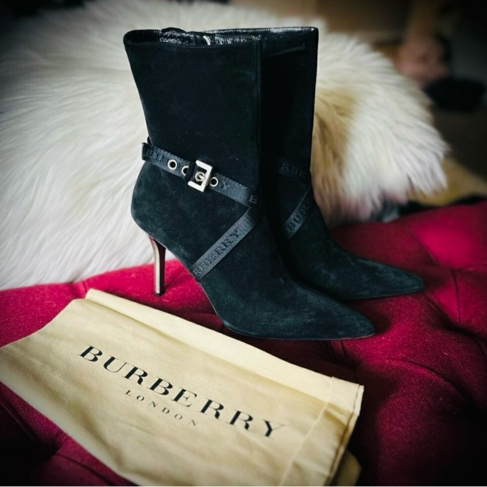 🛍️ Burberry Authentic Black Suede High Heel/ Boots